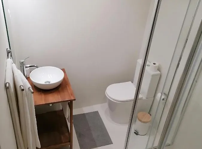 Rustic Silent Ensuites - Shared Kitchen - Self Check In 旅馆 *