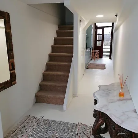 Rustic Silent Ensuites - Shared Kitchen - Self Check In Vandrerhjem Porto